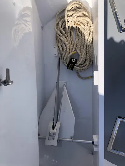  Yacht Photos Pics Second Anchor