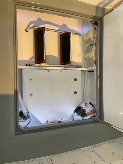  Yacht Photos Pics Boarding Ladder Storage