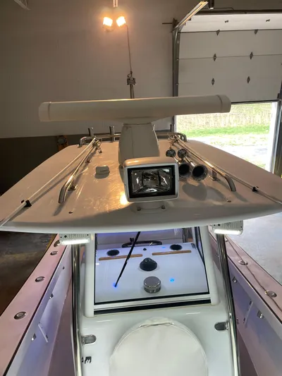  Yacht Photos Pics Air Horn / Search Light