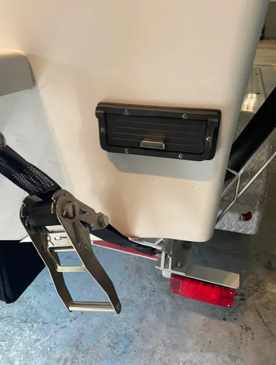  Yacht Photos Pics Custom Scuppers