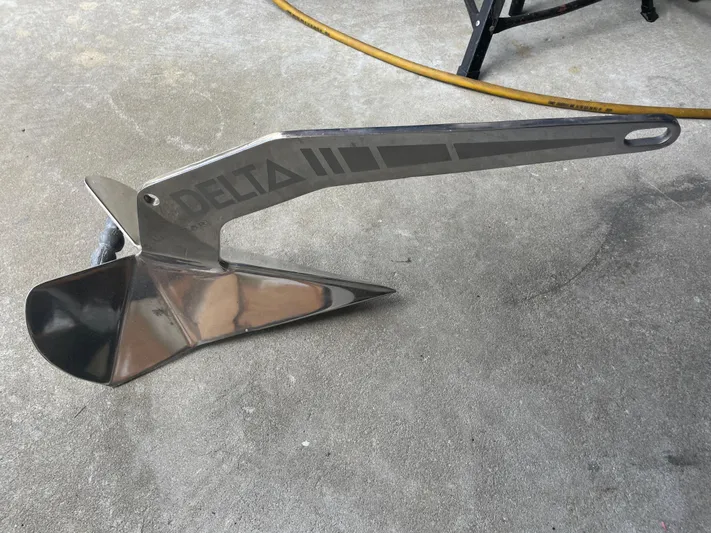  Yacht Photos Pics Delta Plow Anchor