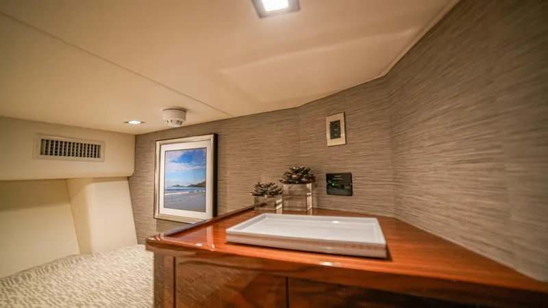 Free Spool Yacht Photos Pics 