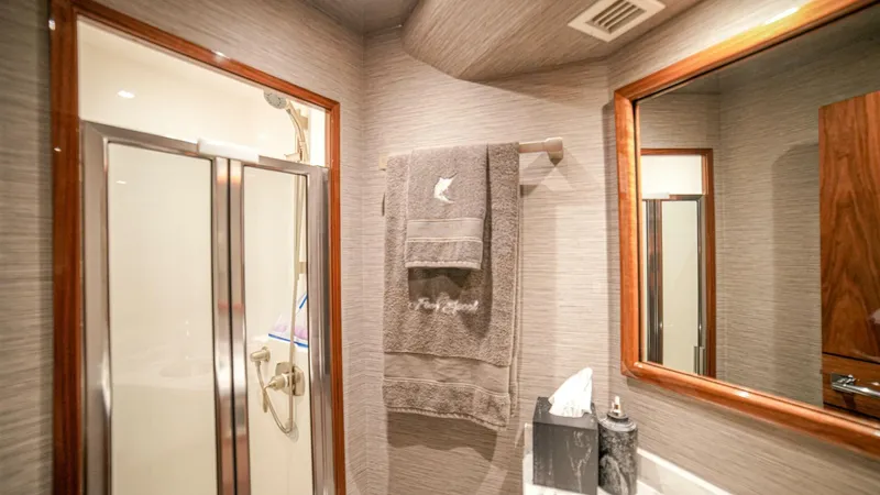 Free Spool Yacht Photos Pics 