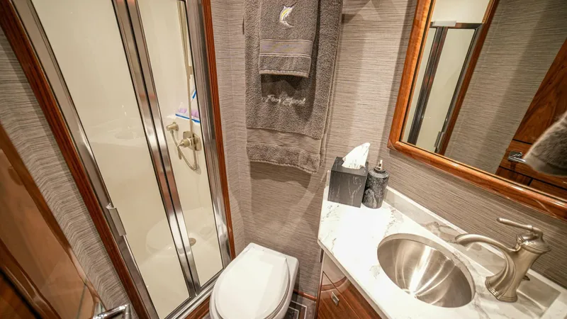 Free Spool Yacht Photos Pics 