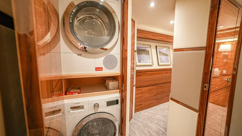 Free Spool Yacht Photos Pics 