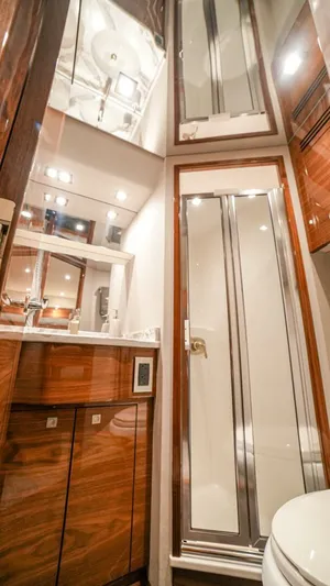 Free Spool Yacht Photos Pics 