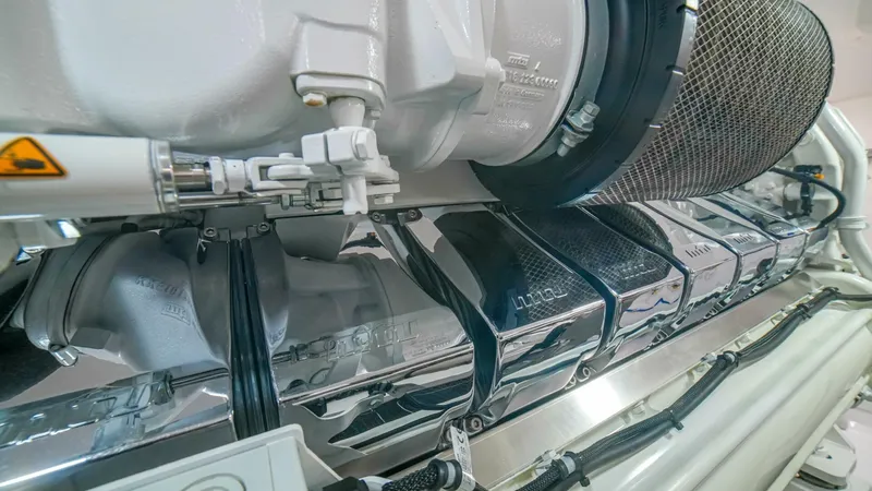 Free Spool Yacht Photos Pics 