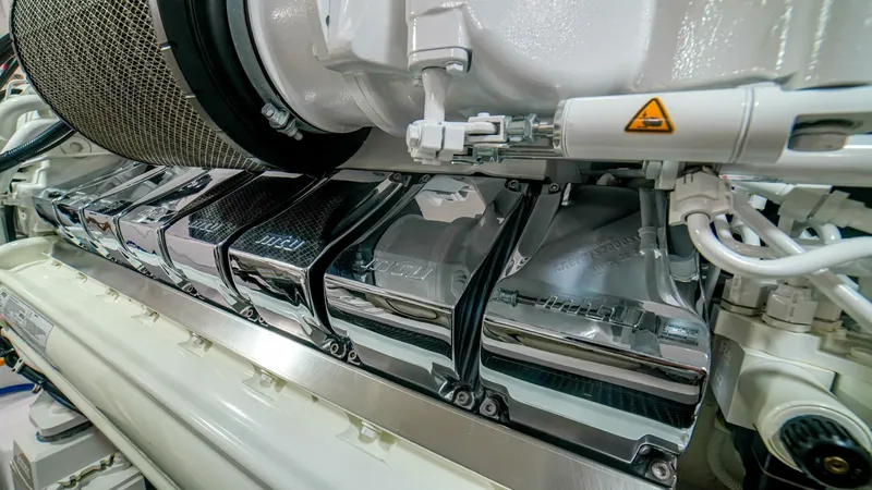 Free Spool Yacht Photos Pics 