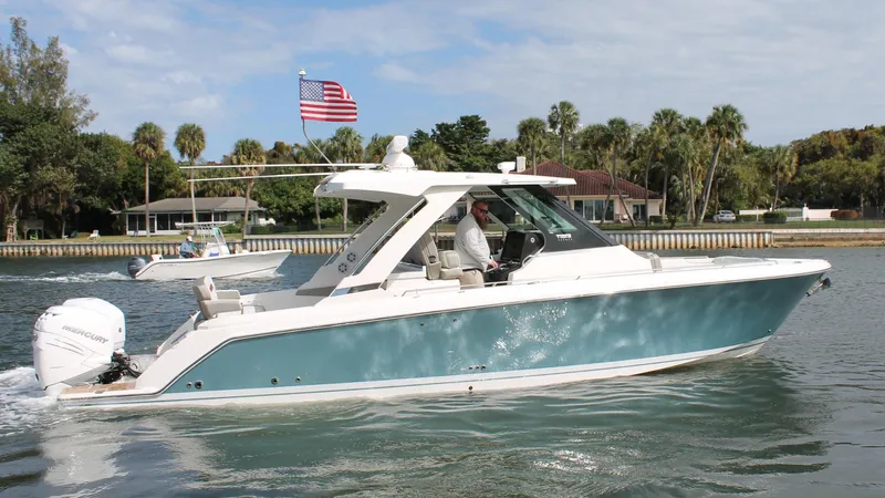 Fourth Quarter Yacht Photos Pics 