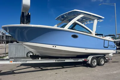 Robalo R257 Dual Console