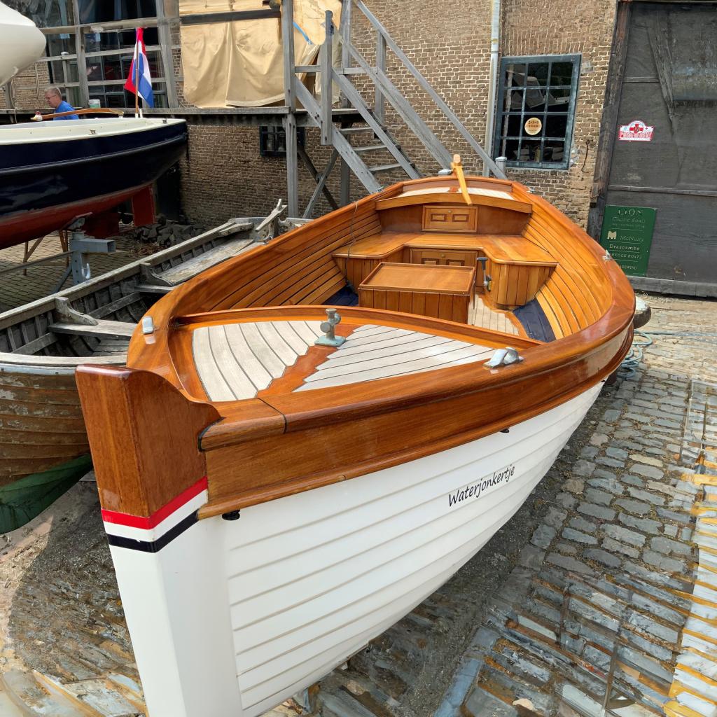 2001 Sloep klassiek sloep