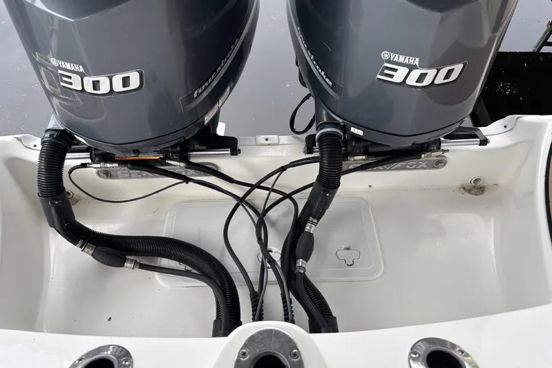  Yacht Photos Pics 2017 Sea Fox 288 Commander with dual Yamaha 300 outboard engines.