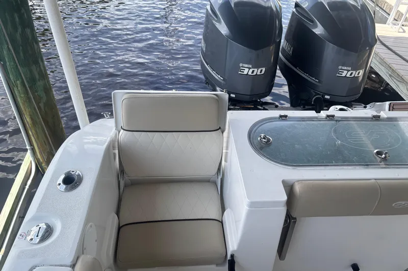  Yacht Photos Pics 2017 Sea Fox 288 Commander boat with twin Yamaha 300 engines and cushioned seating.