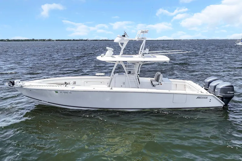  Yacht Photos Pics 2017 Jupiter 34 FS boat on water with twin Yamaha engines.
