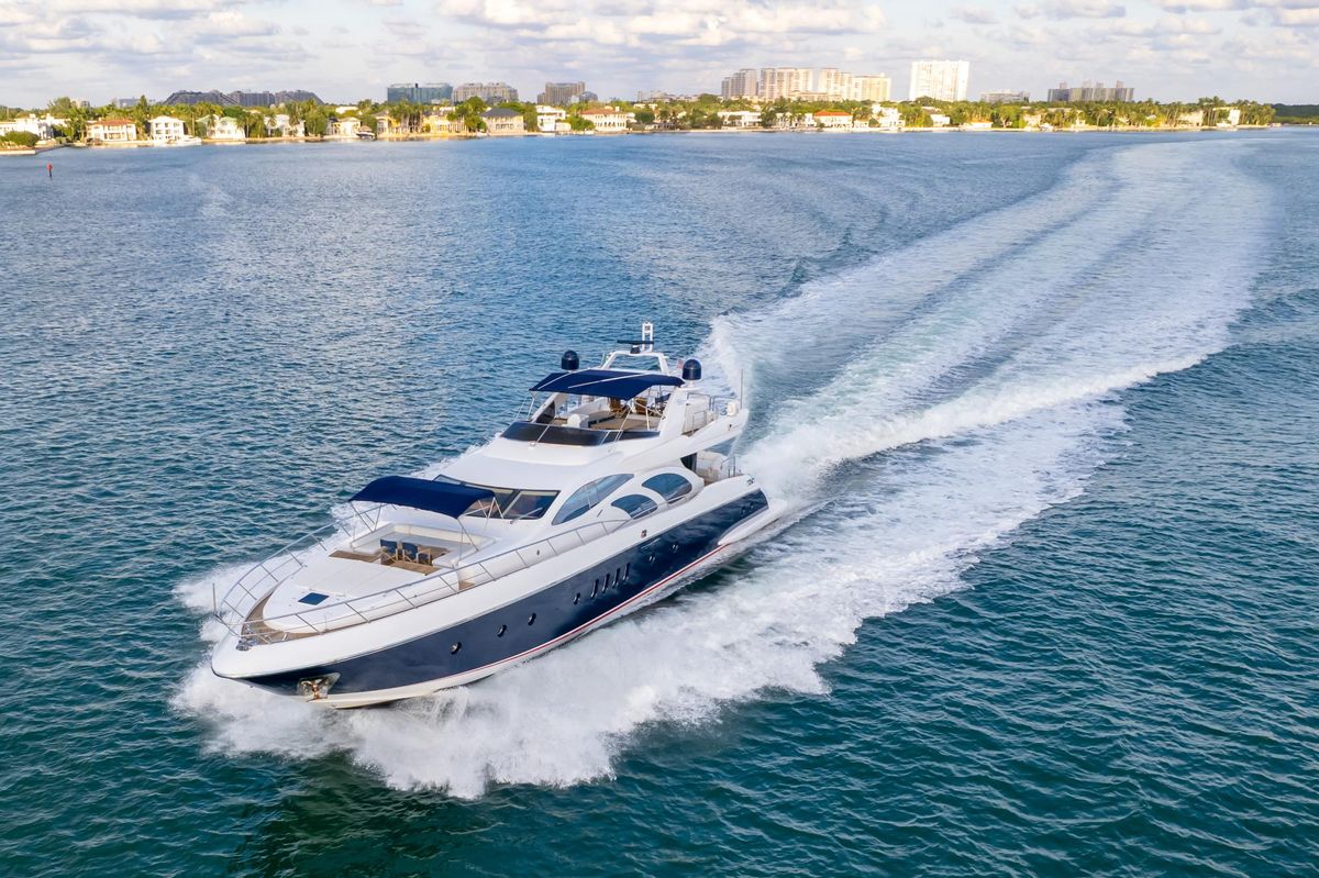 2006 Azimut 98 