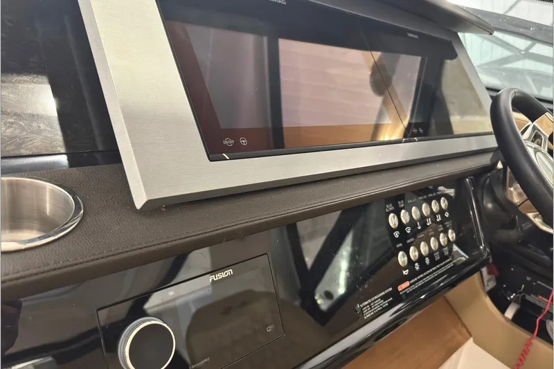  Yacht Photos Pics 2021 Sea Ray SLX 400 dashboard with modern controls and touchscreen display.