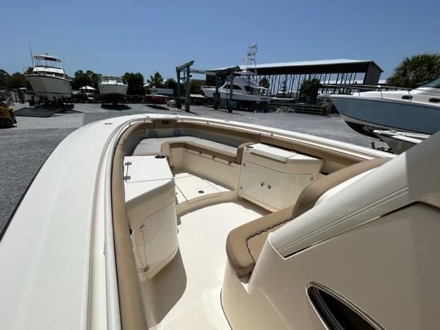 2015 Scout 320 LXF Center Console