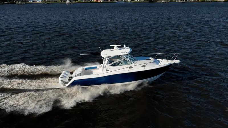 Off The Charts Yacht Photos Pics 