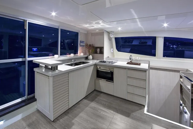 Catfish Yacht Photos Pics Manufacturer Provided Image