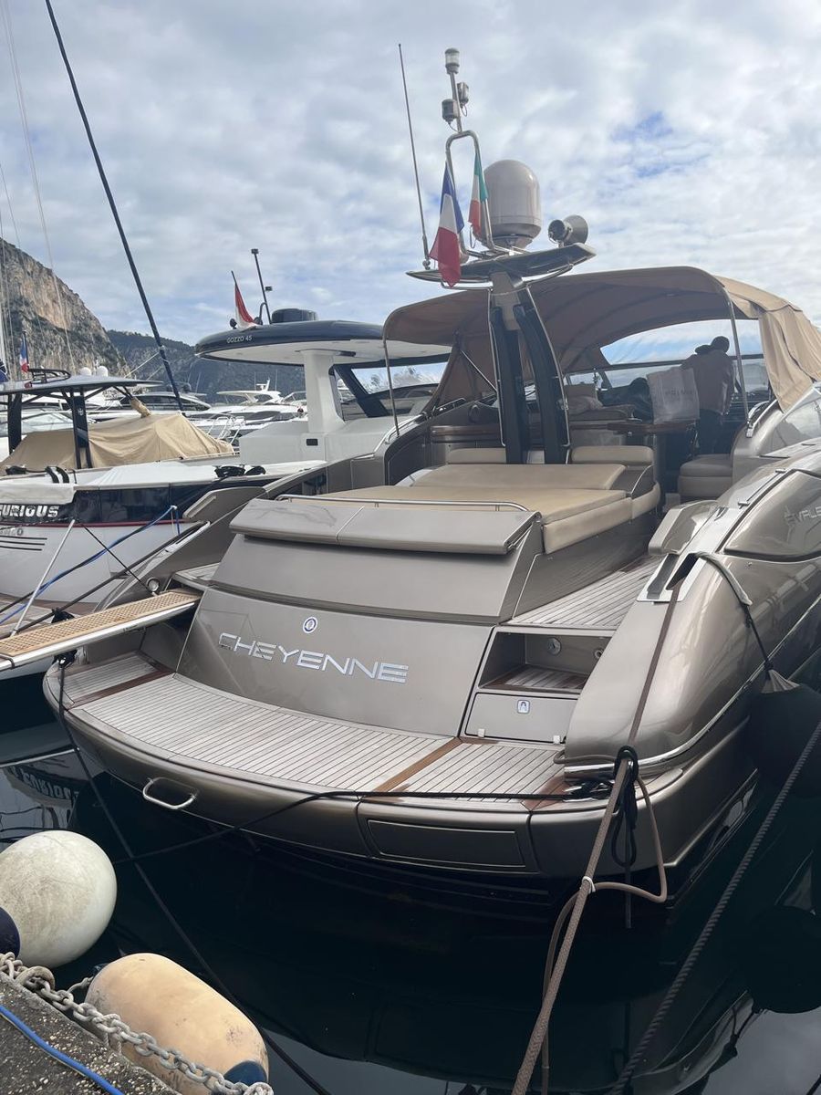 2006 Riva 52 