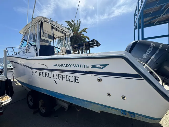 My Reel Office Yacht Photos Pics 