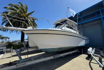 Grady-White Marlin 28
