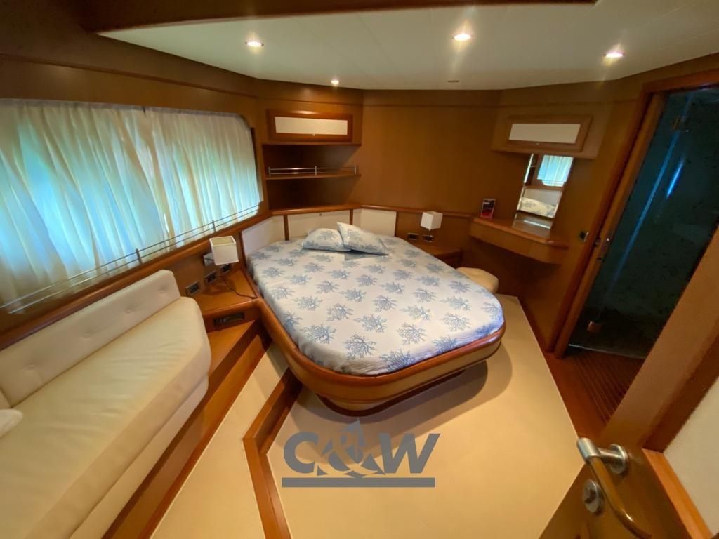 2010 Mochi Craft 63 