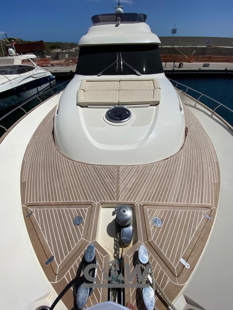 2010 Mochi Craft 63 