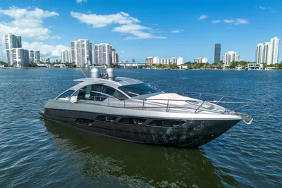 2018 Pershing 5x