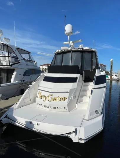 Navygator Yacht Photos Pics Regal 52 Sport Coupe - Stern