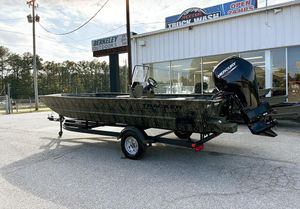 2025 Tracker® Boats Grizzly® 2072 CC
