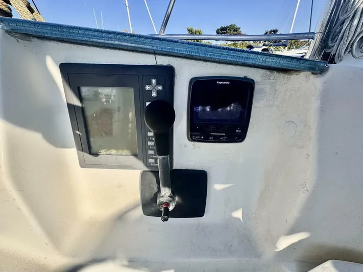  Yacht Photos Pics Control panel of a 1991 Beneteau 45 First sailboat with navigation equipment.