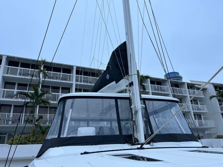 Halekulani Yacht Photos Pics 