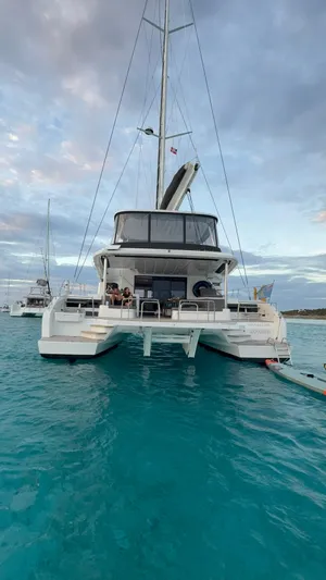 Halekulani Yacht Photos Pics 