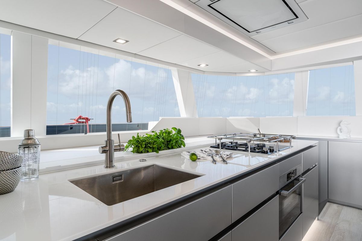 2020 Sunreef 60 