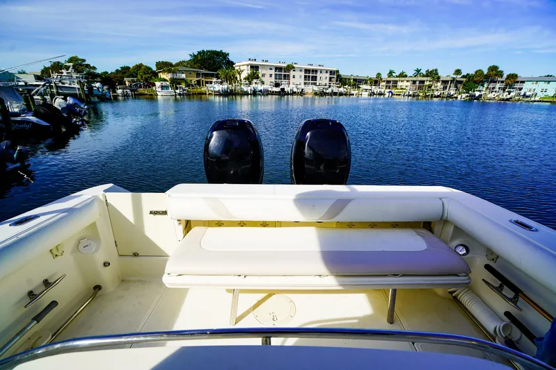 Sun & Sand Yacht Photos Pics 