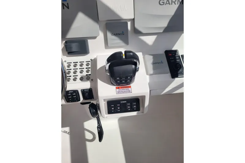 Previous Freshwater !! Yacht Photos Pics Control panel of a 2016 Intrepid 475 Sport Yacht with Garmin electronics.