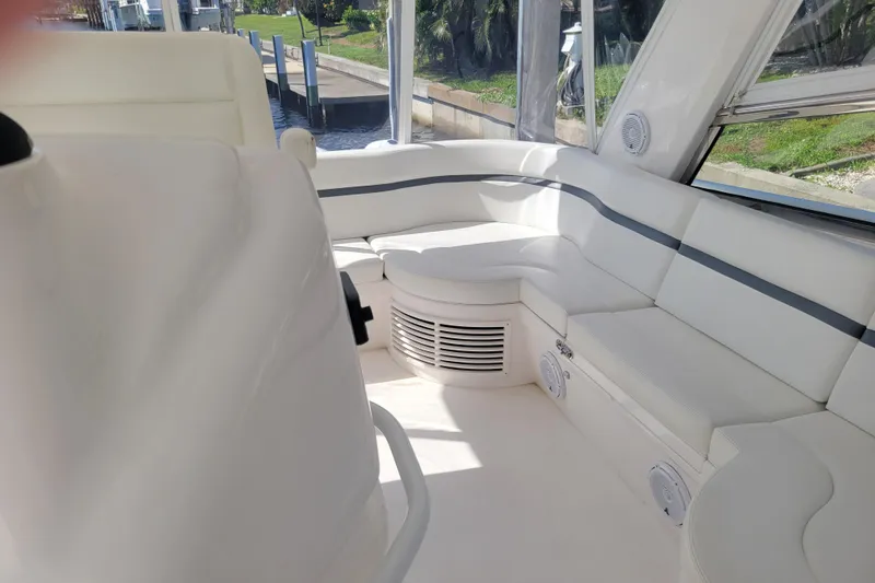 Previous Freshwater !! Yacht Photos Pics Luxurious interior of 2016 Intrepid 475 Sport Yacht with white seating and modern design.