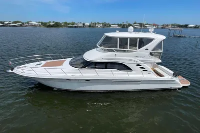 Sea Ray 560 Sedan Bridge