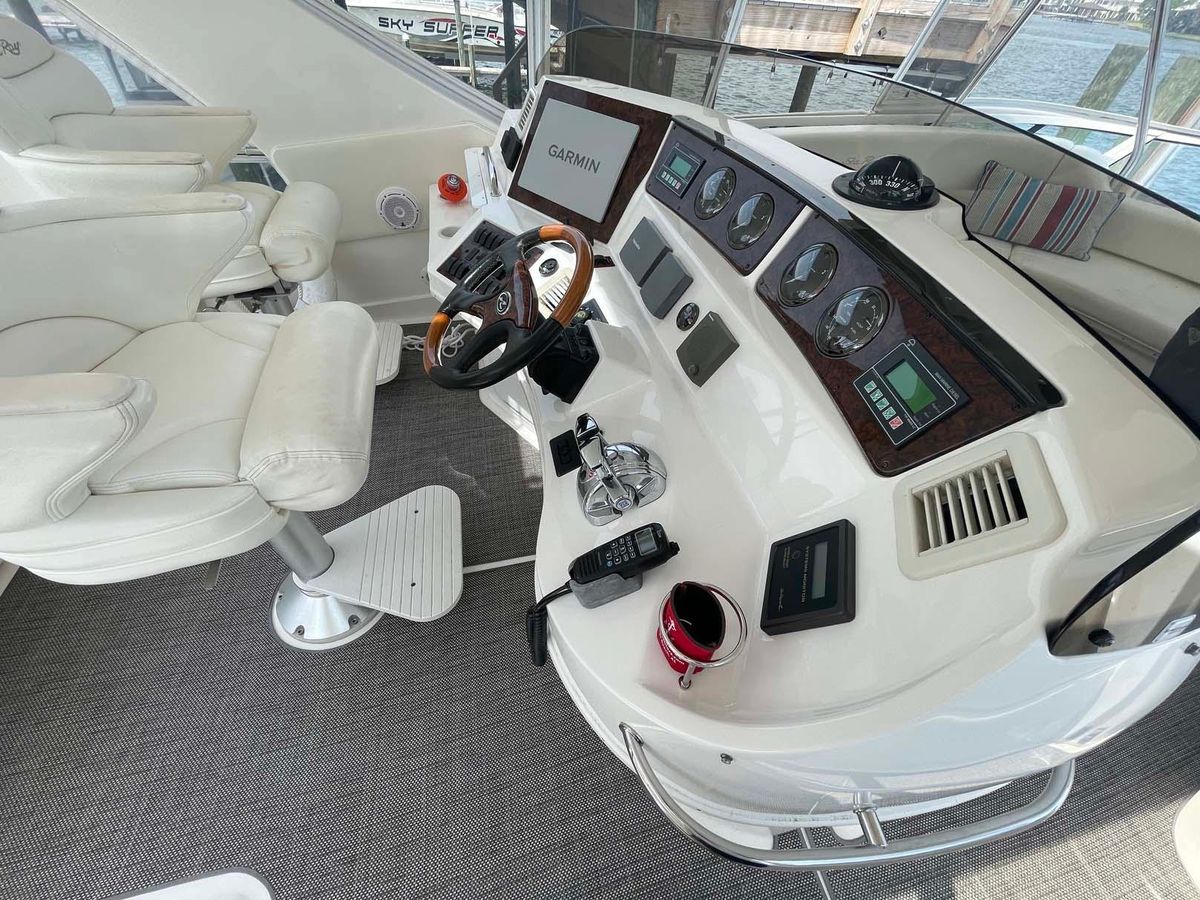 2003 Sea Ray 56 