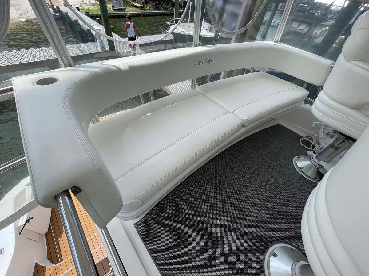 2003 Sea Ray 56 