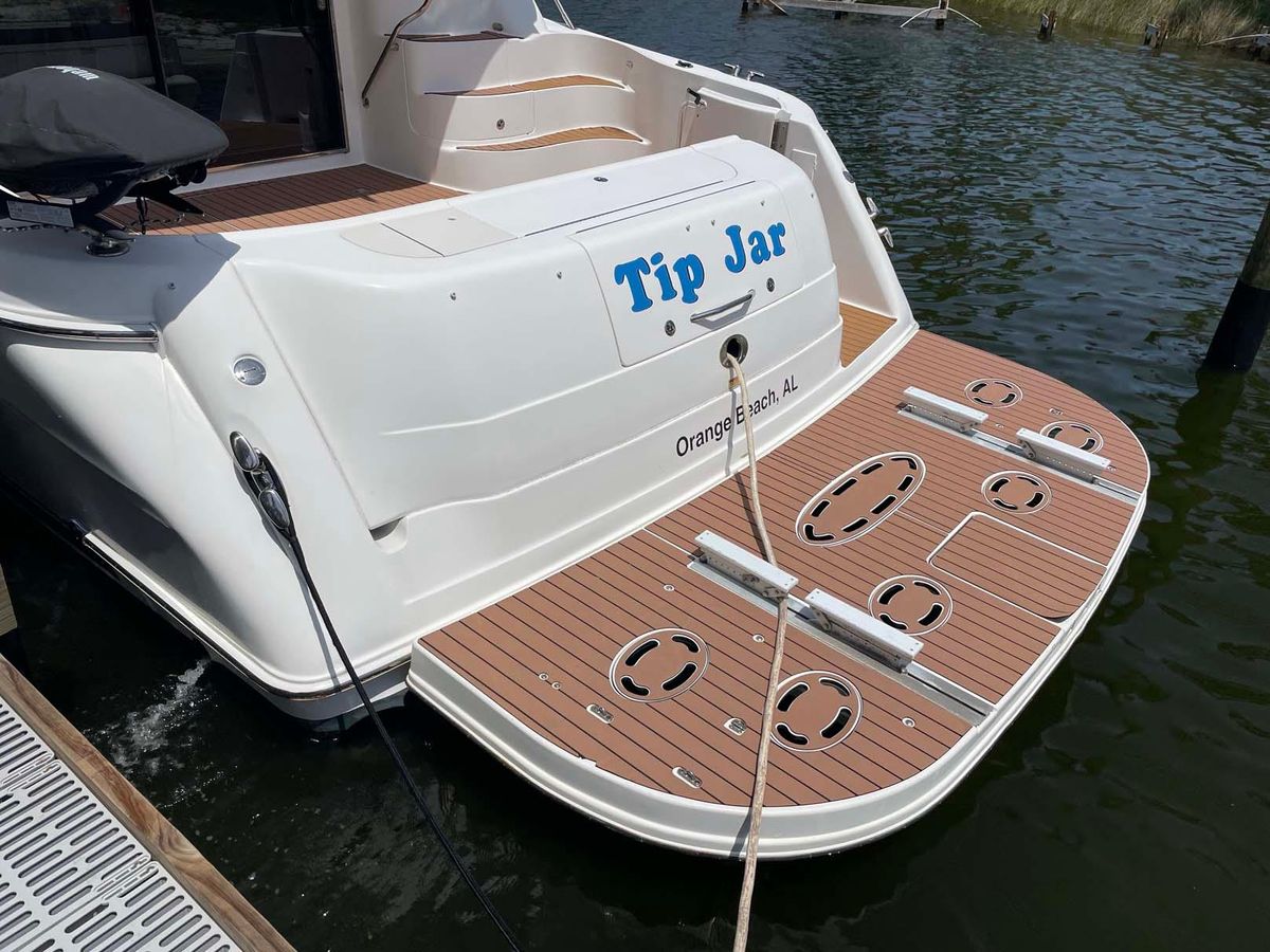 2003 Sea Ray 56 