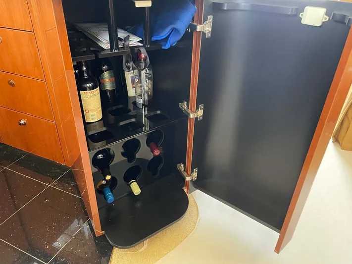 Tip Jar Yacht Photos Pics 