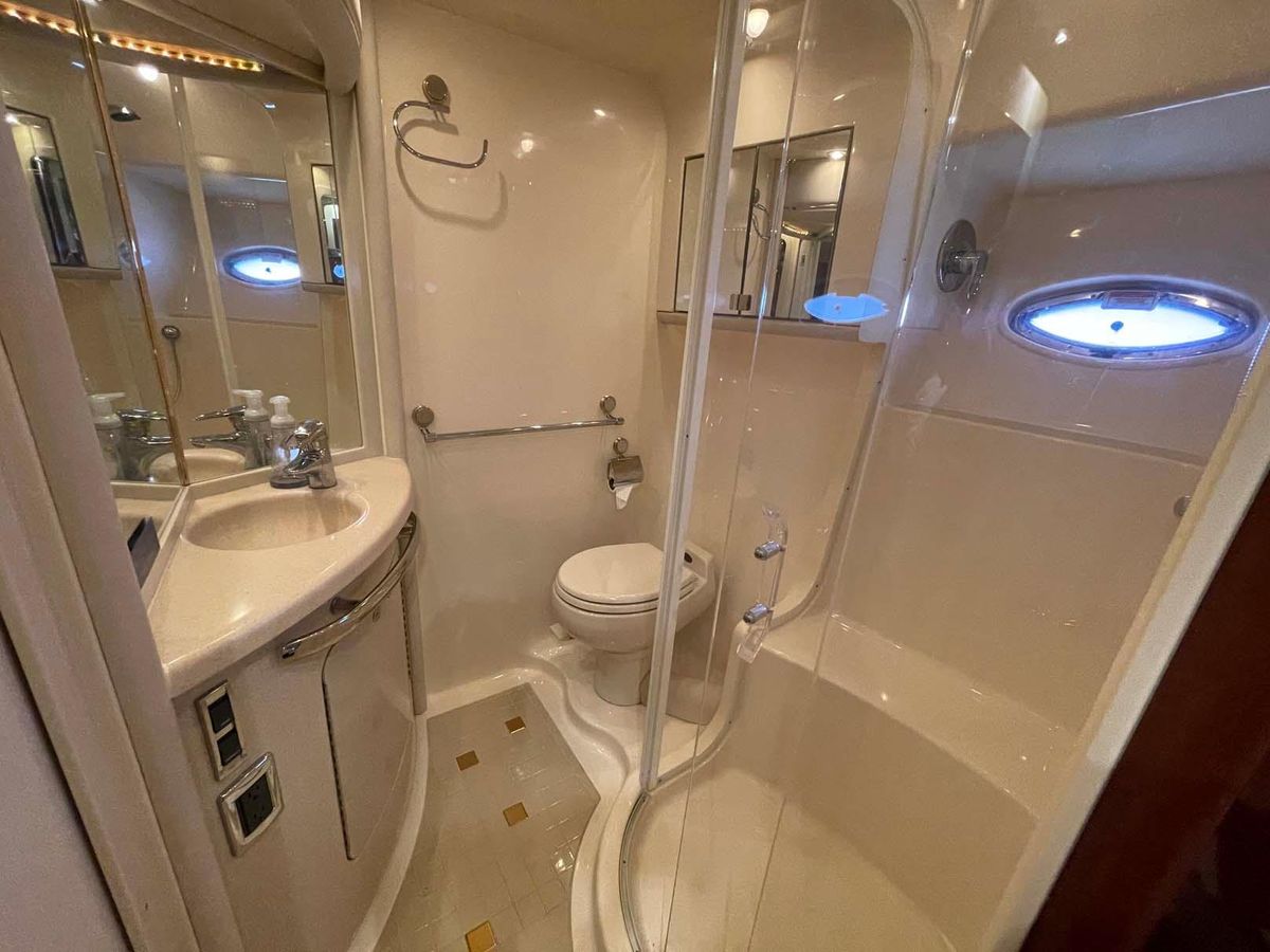 2003 Sea Ray 56 