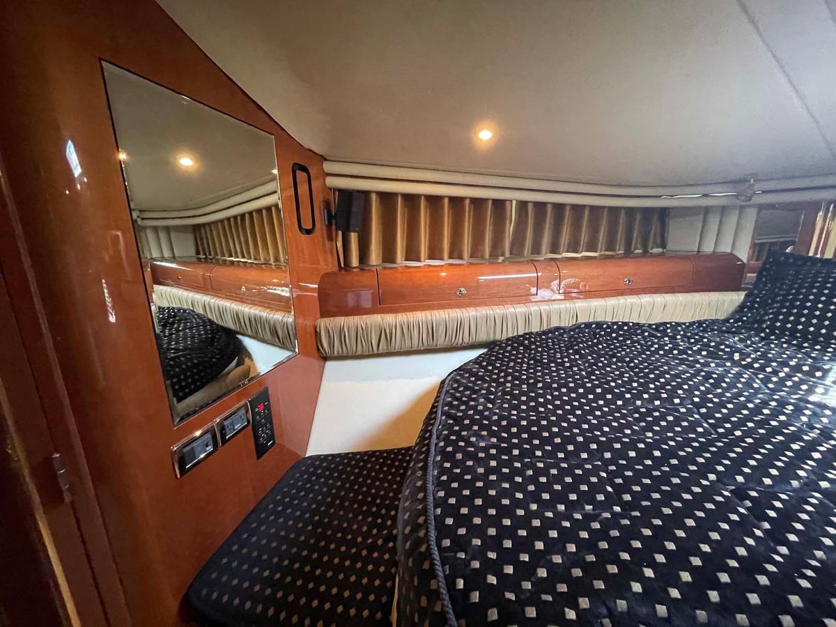 2003 Sea Ray 56 