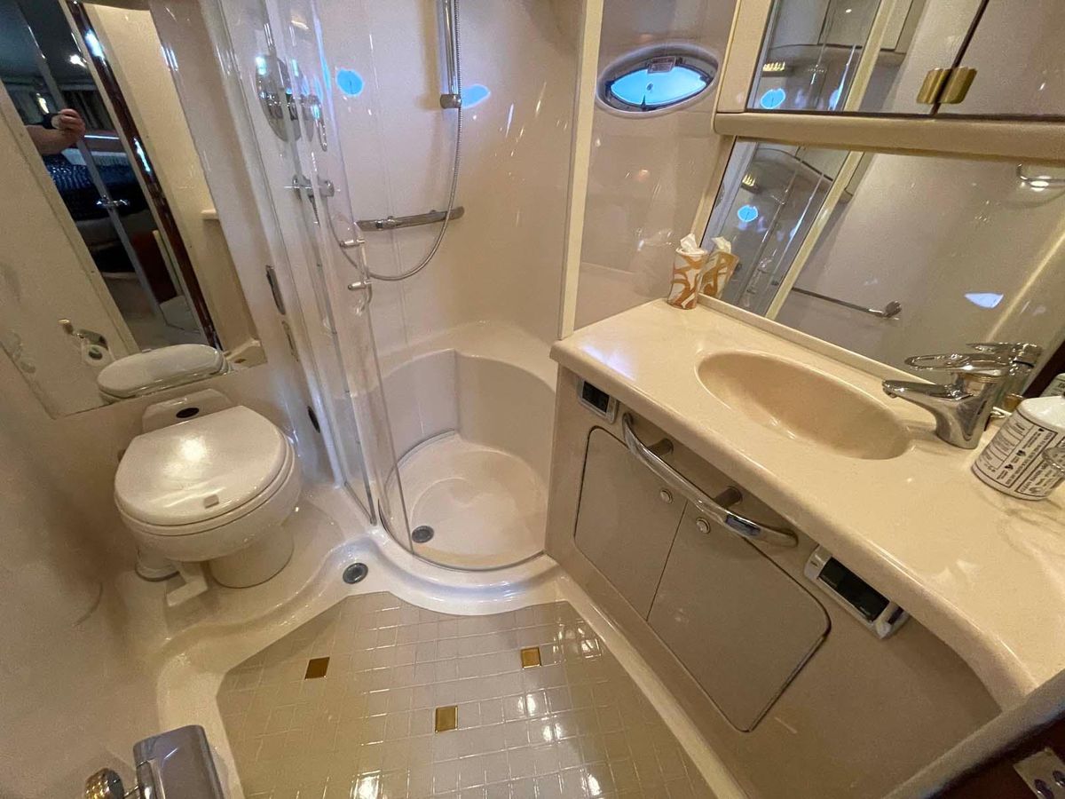 2003 Sea Ray 56 
