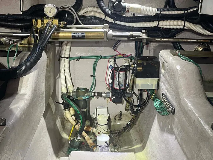 Tip Jar Yacht Photos Pics 