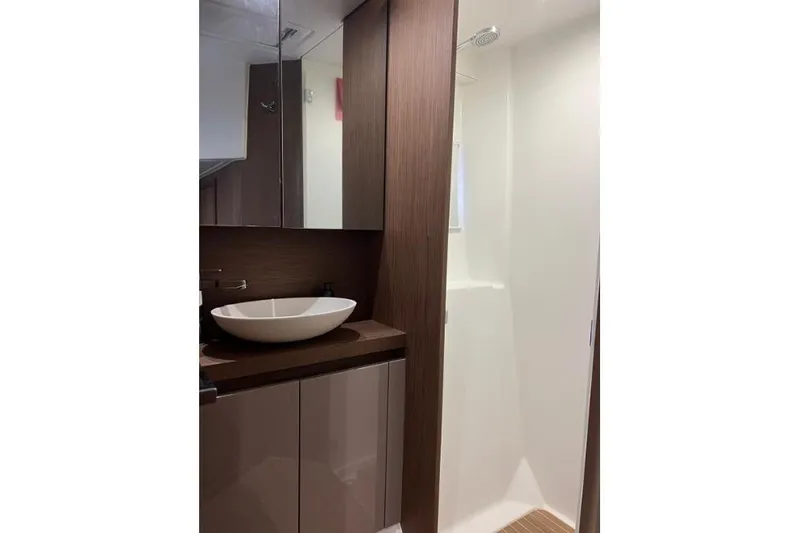  Yacht Photos Pics Luxurious bathroom in 2018 Beneteau Gran Turismo 50 Sportfly yacht.