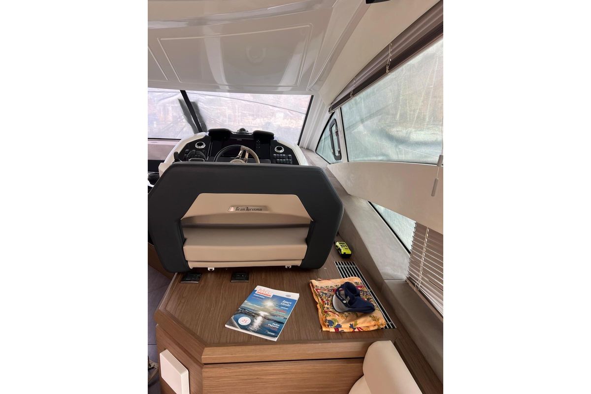 2018 Beneteau 48 