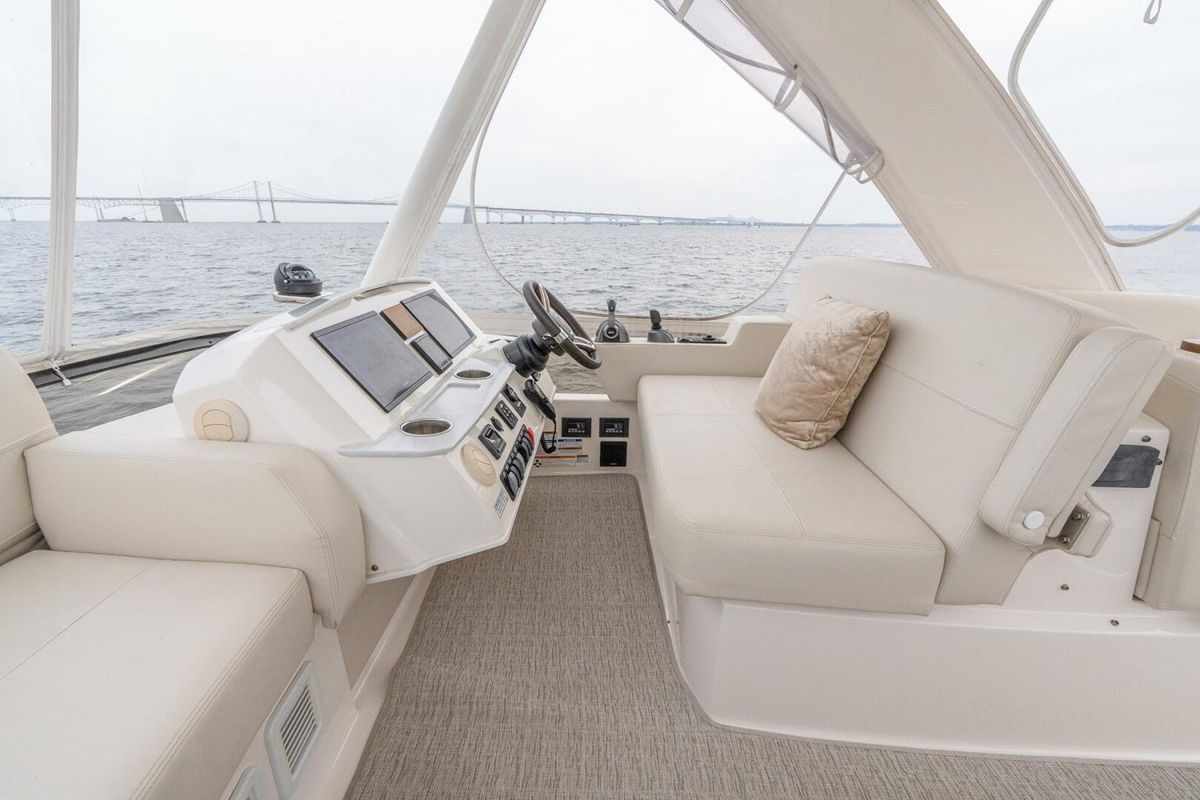 2021 Tiara Yachts 44 